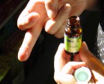 Satya Boddy Oil Vorf&uuml;hrung 3